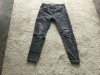 Jeans , Zara, Herren, schwarz, Gr. EUR 40 Hessen - Glashütten Vorschau