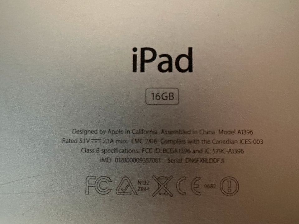iPad 2, 16 GB Wifi + 3G, schwarz, 9,7´´ in Berlin