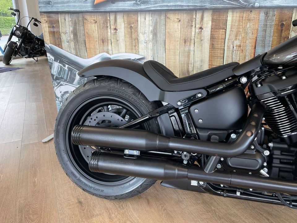 Harley-Davidson Custombike Heritage Softail  M8 No Fat Boy in Blomberg