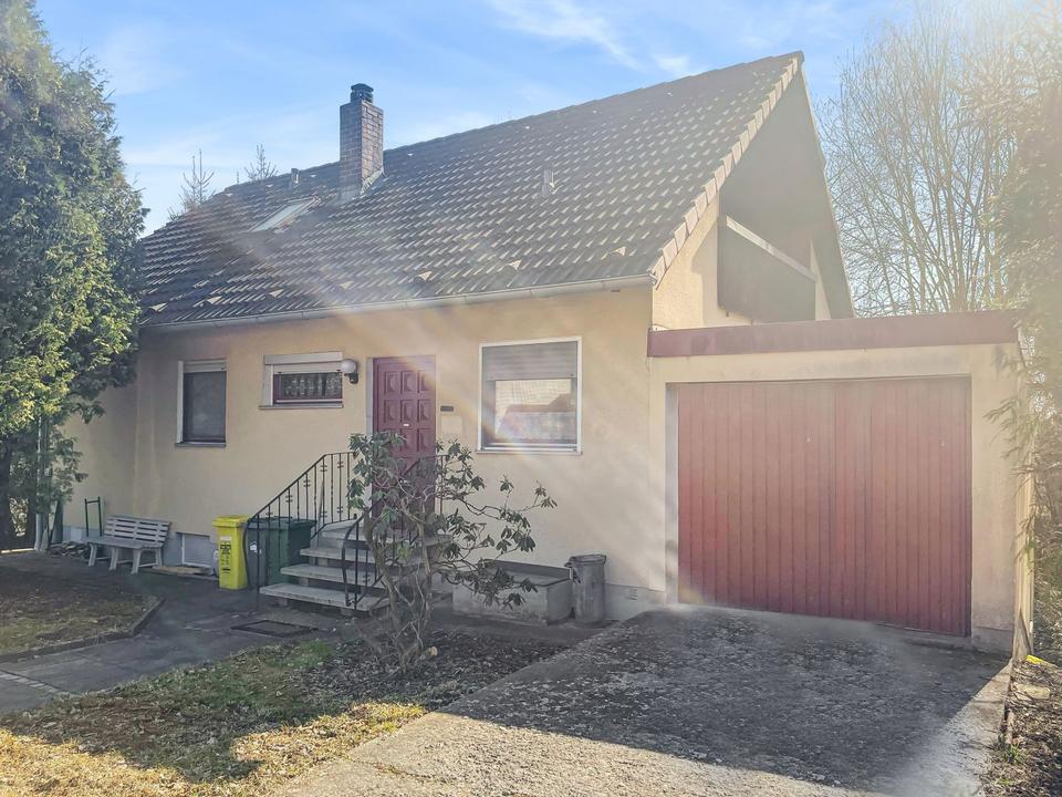 Charmantes Einfamilienhaus in begehrter Wohnlage in Stockheim in Stockheim Oberfr
