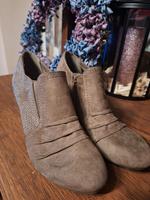 Stiefelette Pumps Größe 38 neu Rheinland-Pfalz - Holler Vorschau