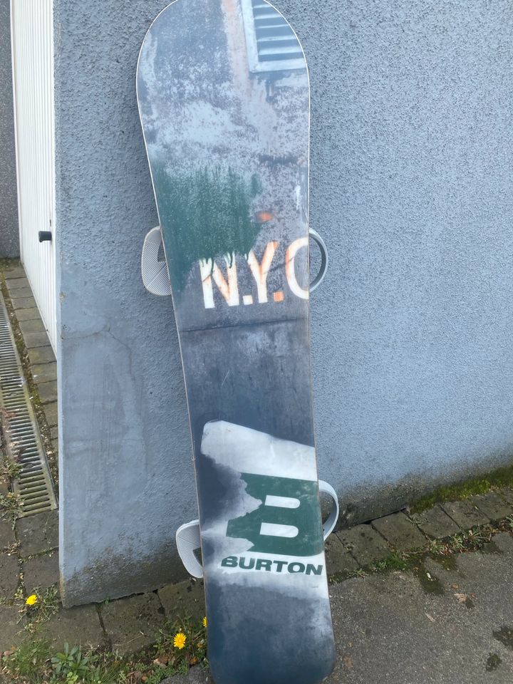 Burton Snowboard in Duisburg