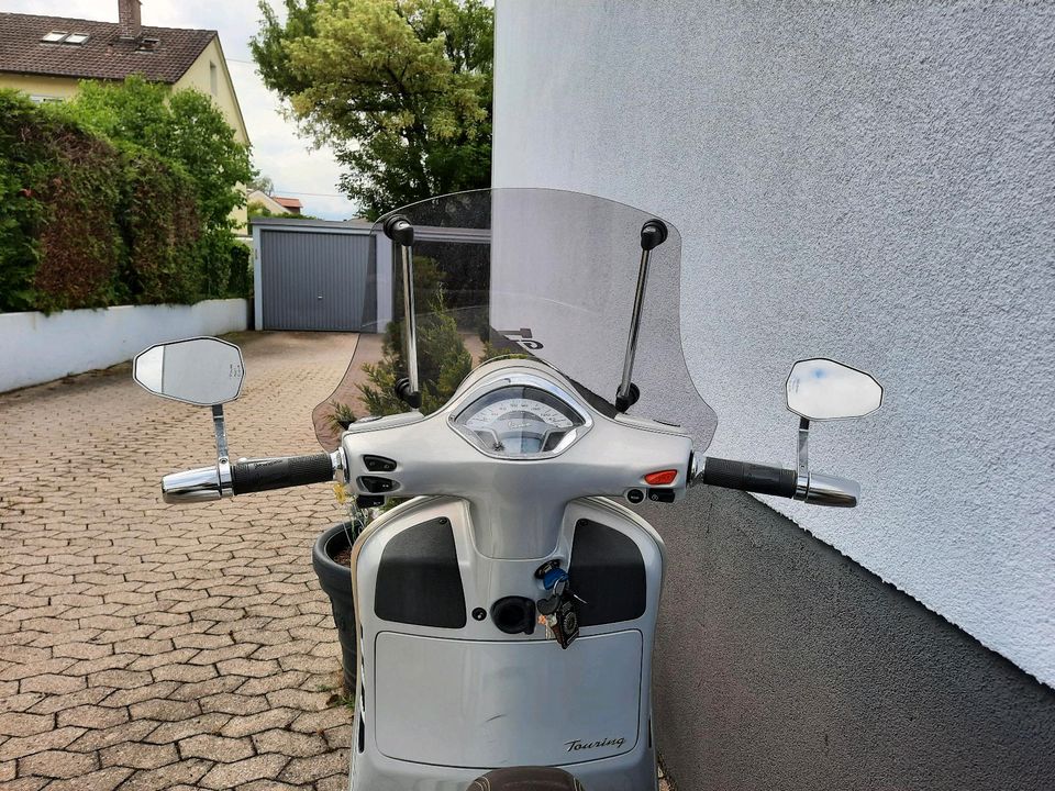 Vespa GTS 300 Touring in Olching