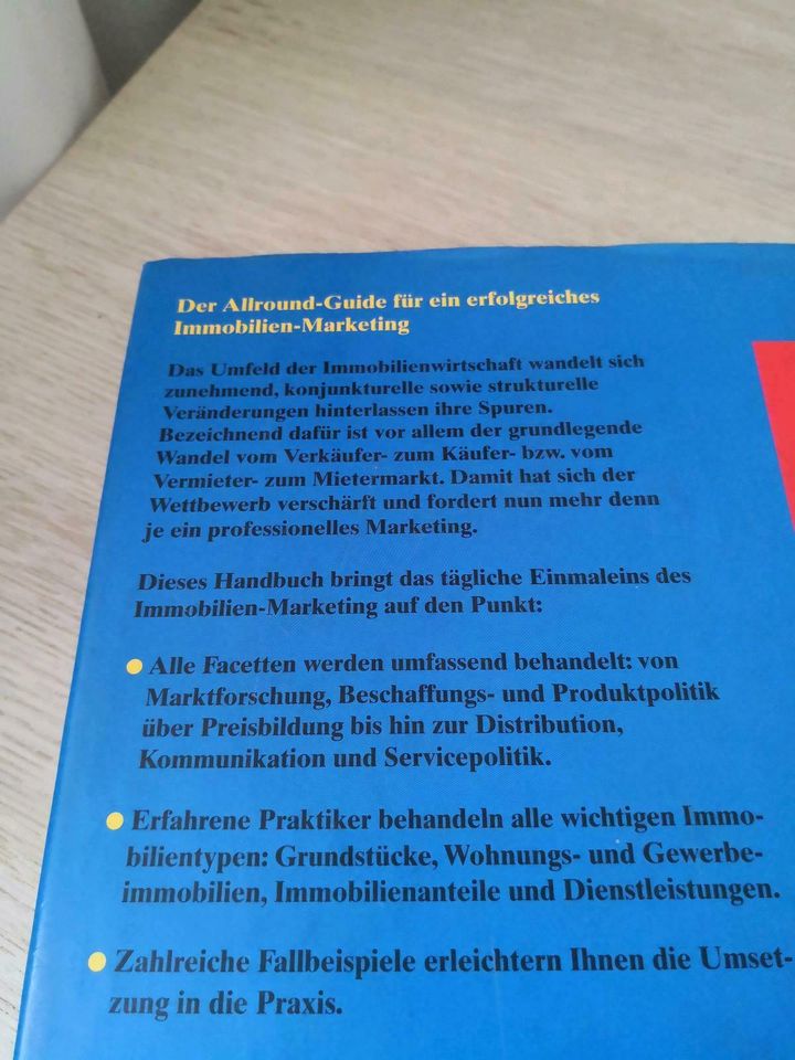 Bernd Falk, Das Grosse Handbuch/ Immobilien - Marketing in Pinneberg