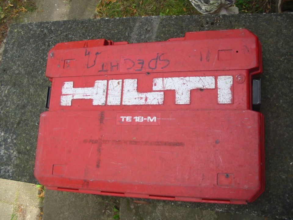 Hilti TE 22M  Schlagbohrmaschine Bohrhammer in Hamburg