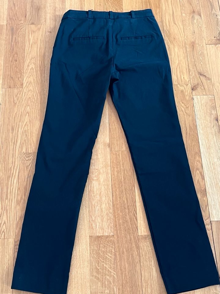 Hose schwarz Stretch Business Mango Gr. 36 neu in Berlin