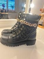 GUESS SCHUHE Hessen - Niddatal Vorschau