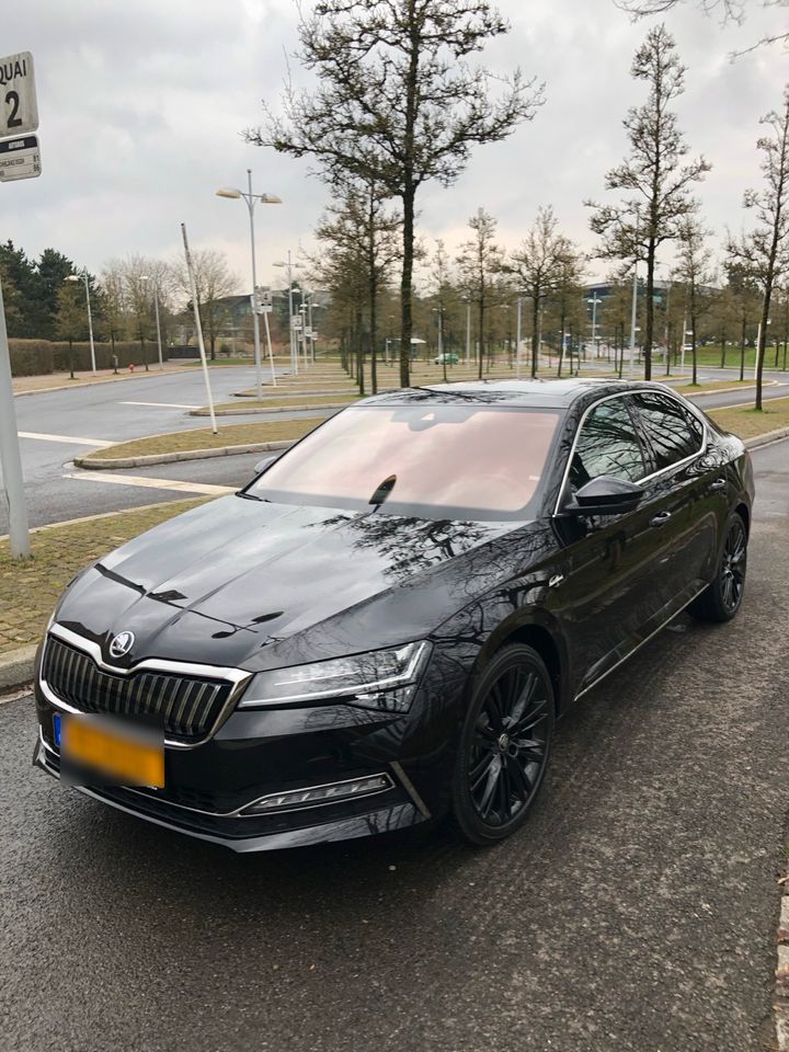 Skoda Superb IV L&K in Konz