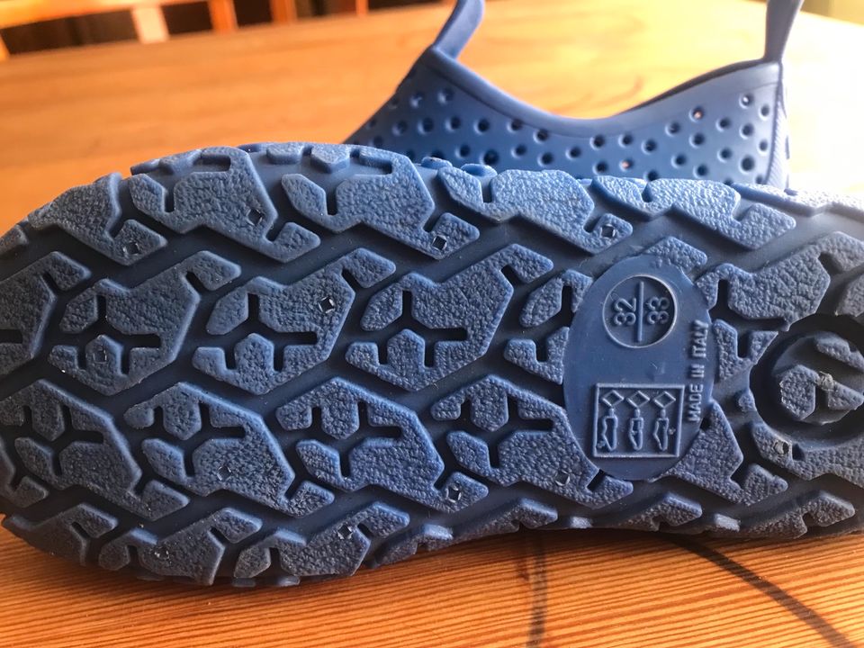 Badeschuhe Made in Italy Größe 32 in Sonneberg