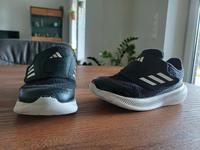 Schuhe Adidas Gr. 26 Sneaker Niedersachsen - Neubörger Vorschau