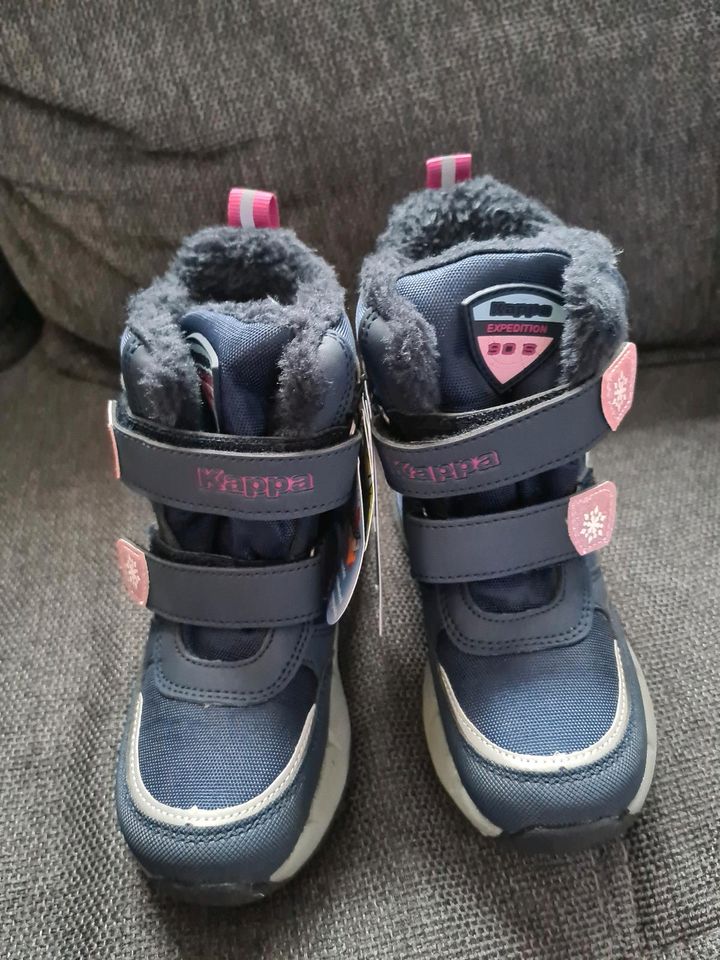 Winterschuhe/Winterstiefel Größe 27 - neu mit Etikett in Jüchen