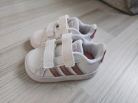 Adidas Sneaker Baby 18 ungetragen Stuttgart - Stuttgart-Ost Vorschau