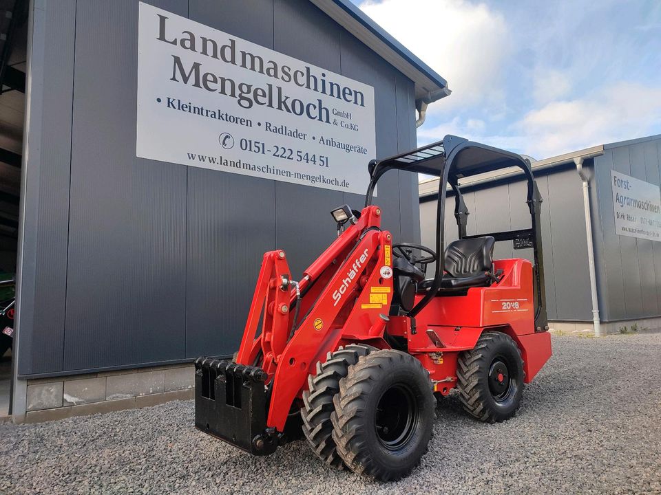 Hoflader Radlader Schäffer 2028 L-H Gebrauchtfahrzeug Stalllader in Auderath