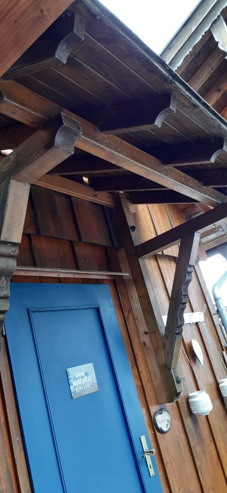 Haustür-Vordach Holz in Chieming