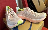 New Balance 1080 V12 Laufschuhe rosa 40 Bremen-Mitte - Bahnhofsvorstadt  Vorschau