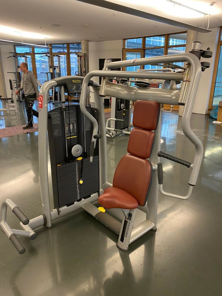 Technogym Selection Line, 30pcs, FULL PARK in Langenfeld