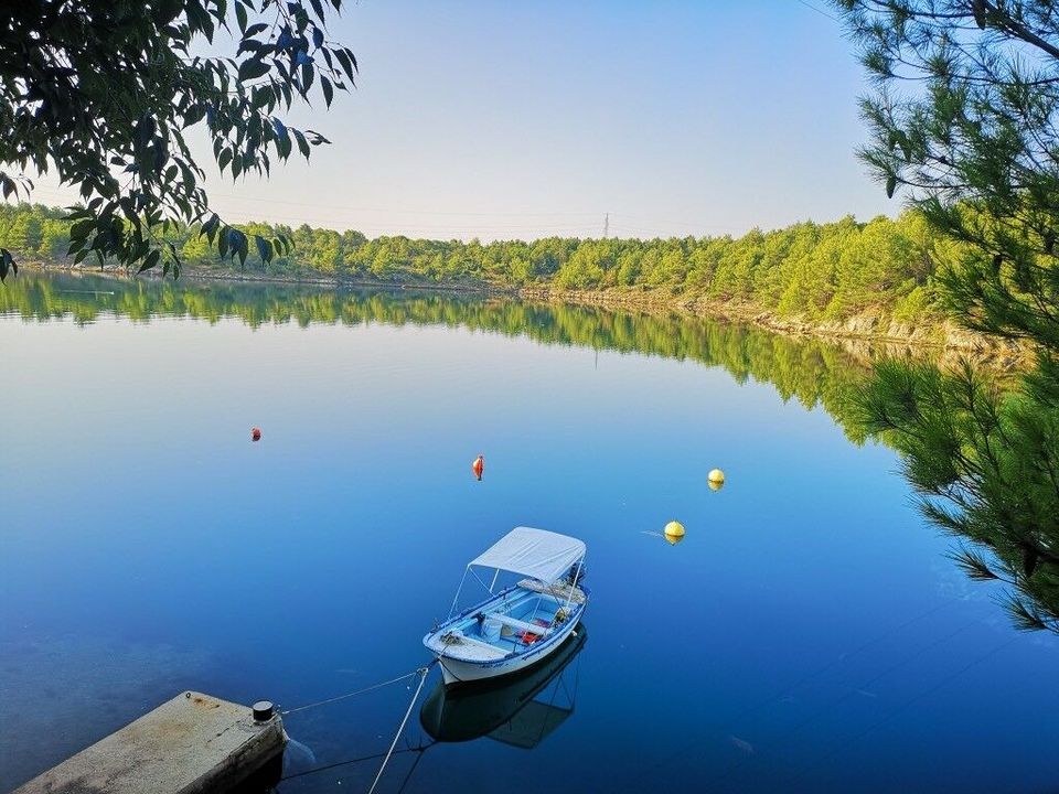 KROATIEN, SCHÖNES FERIENHAUS AM MEER BEI ZADAR 5.8.-16.8. FREI ! in Seeheim-Jugenheim