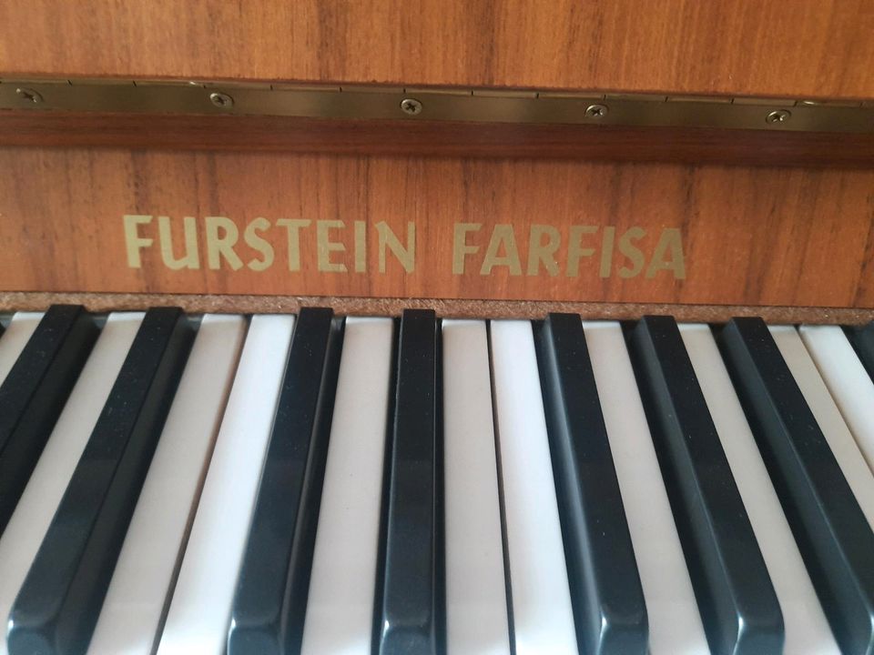 Klavier Furstein Farfisa in Issum