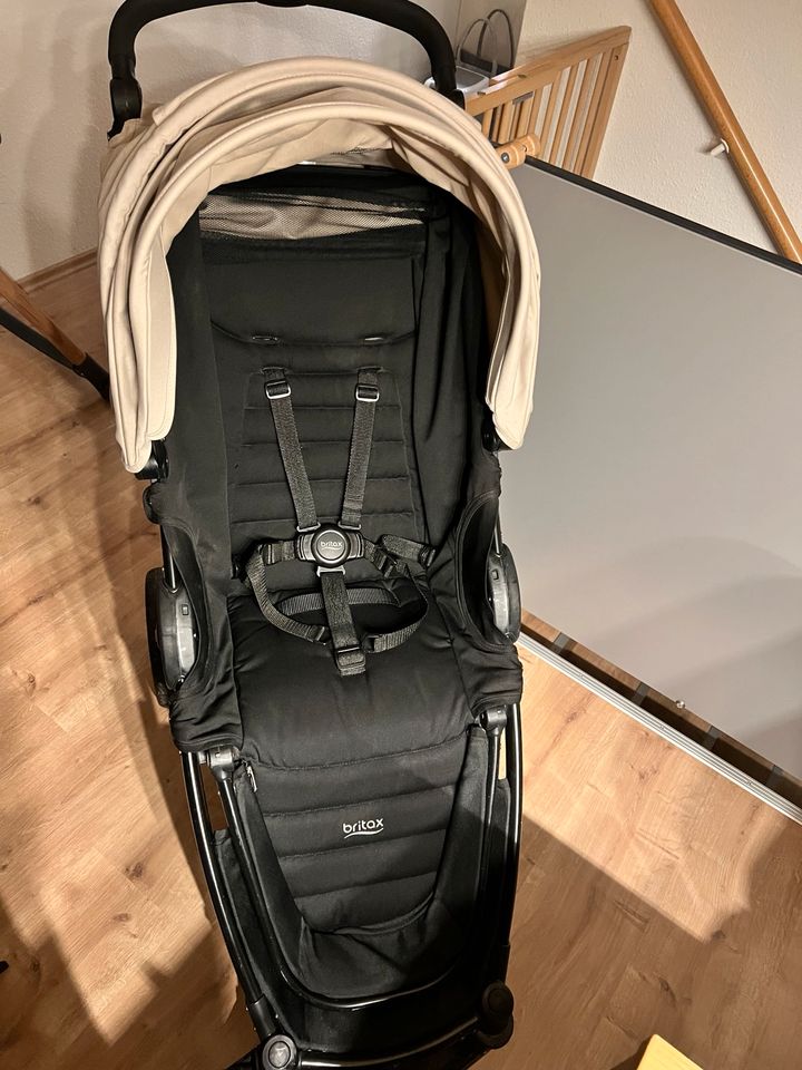 Britax Römer B-Motion Plus Buggy in Öhringen