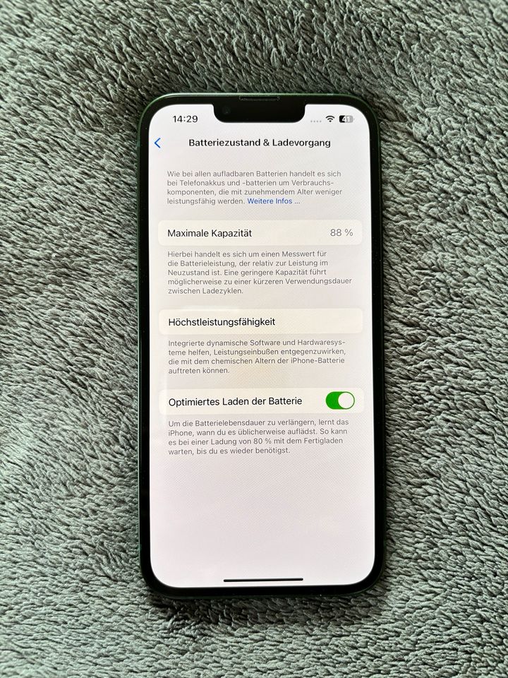iPhone 13 in grün 128GB in Rascheid