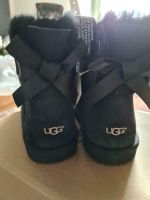 UGG Mini Bailey Bow 2 Gr. 36 Kr. Altötting - Burghausen Vorschau