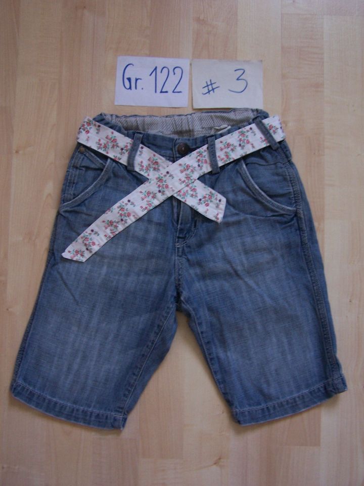 Mädchen, Jeansrock, kurze Hose, Shorts, Jeans-Bermuda, Gr. 122 in Wettin-Löbejün