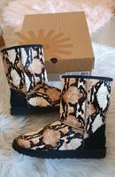 ⭐️ UGG Classic Snake Stiefel Boots Gr. 40 Nordrhein-Westfalen - Mönchengladbach Vorschau