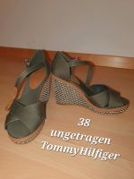 Tommy Hilfiger Keilsandalette, Gr. 38 Bayern - Großostheim Vorschau