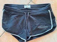 Kurze Hose von Abercrombie in schwarz- grau München - Pasing-Obermenzing Vorschau