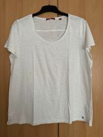 2 tolle s.Oliver Tshirts/ Shirts - Gr.44 - weiß + graumeliert Nordrhein-Westfalen - Solingen Vorschau