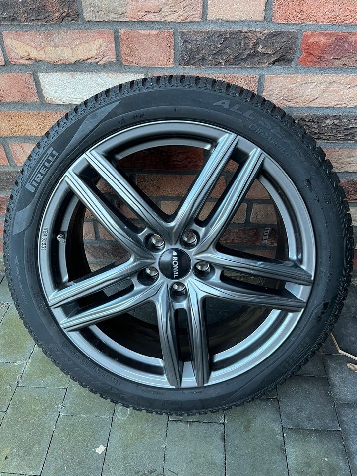 Top Ronal Kopl. Räder 19“  ET 45. LK 5 x 108 in Moormerland