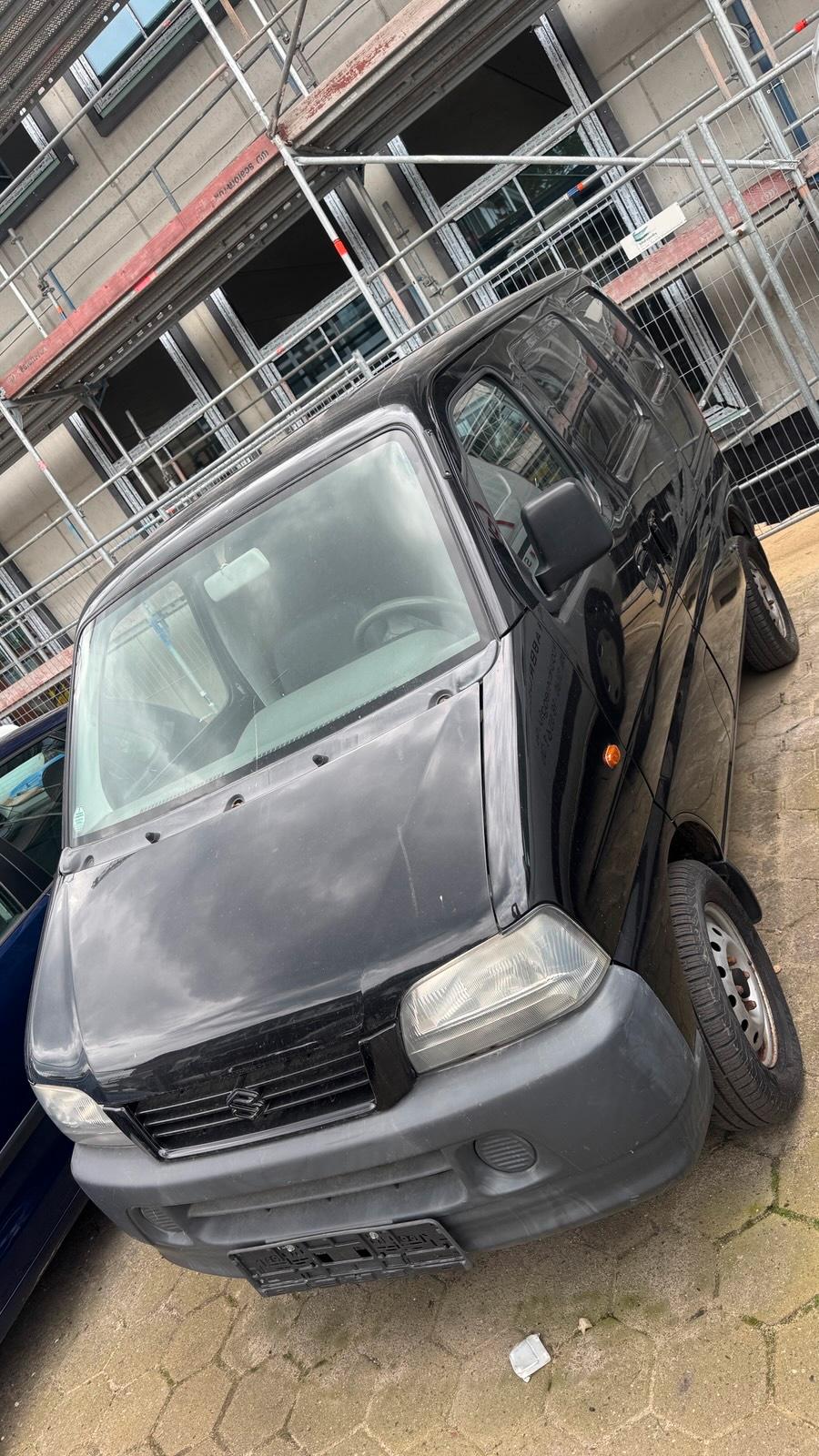 Abbildung des Autos Suzuki Carry Minibus Mic…