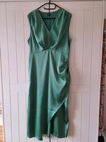 Neues Kleid Smaragdgrün Hessen - Maintal Vorschau