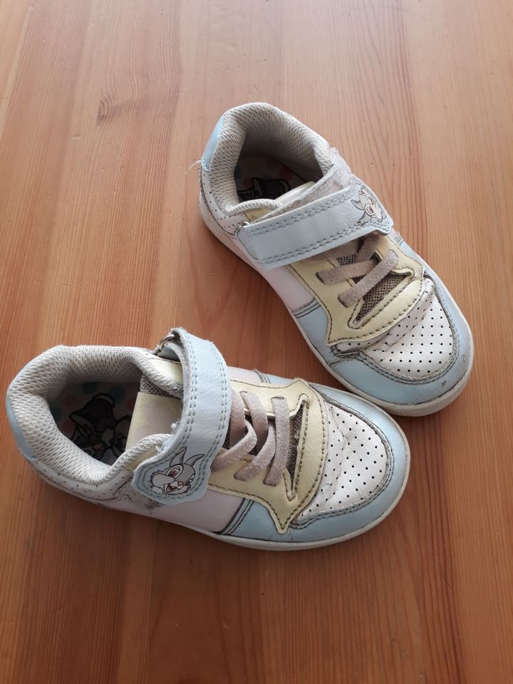 Kinderschuhe Sneakers Mädchen Größe 25 in Schleswig
