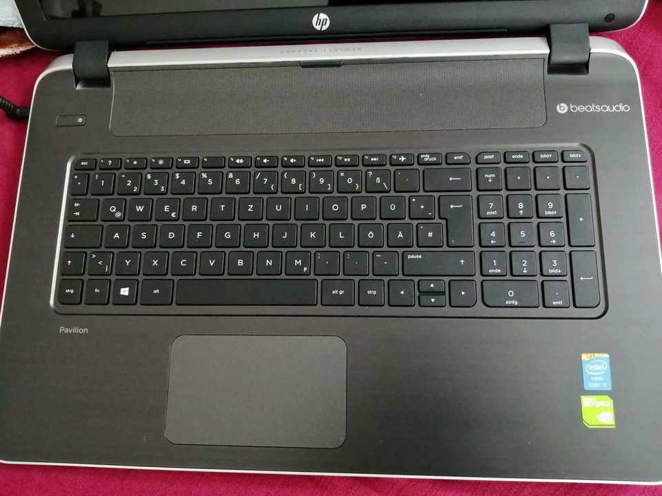 HP Pavilion 17-f007 ng 17,3" Ci5-4210U in Rietheim-Weilheim