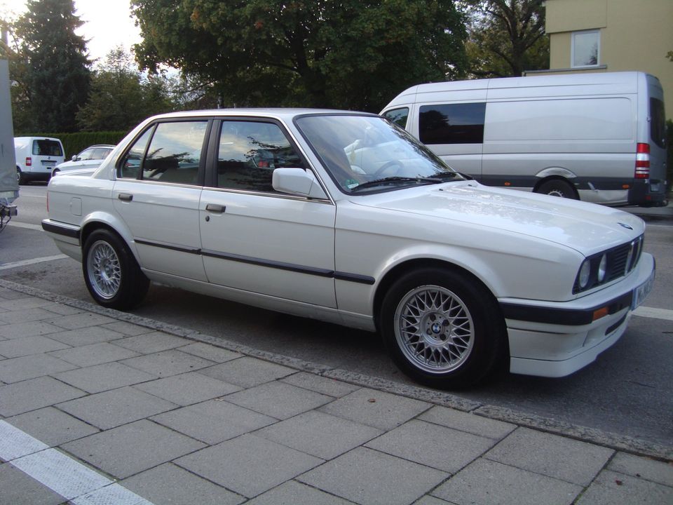 BMW 316i Einzelstück, H Kennzeichen mit neuem TÜV in München
