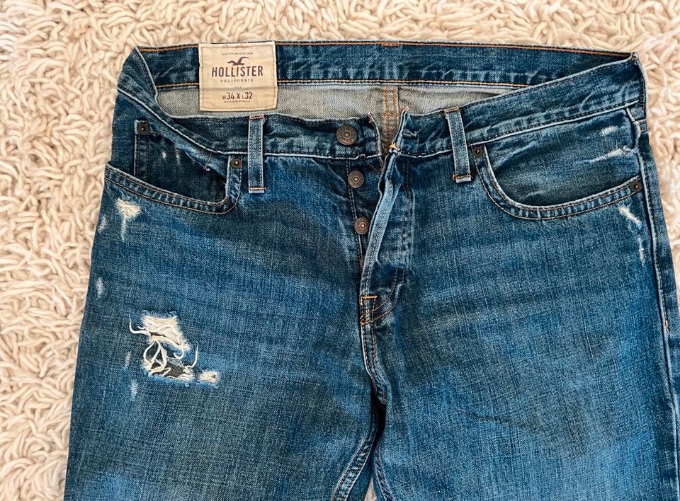 Hollister Jeanshose W34 X L32 Dunkelblau in Kirchheim bei München