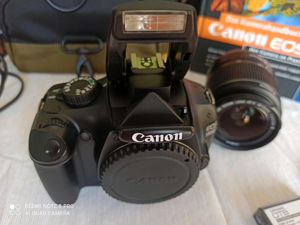 Canon EOS 1100D mit Zubehör neuwertig in Heist