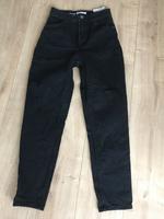 Mom Jeans Bershka Gr. 34 Olivia schwarz neu Bayern - Eckental  Vorschau