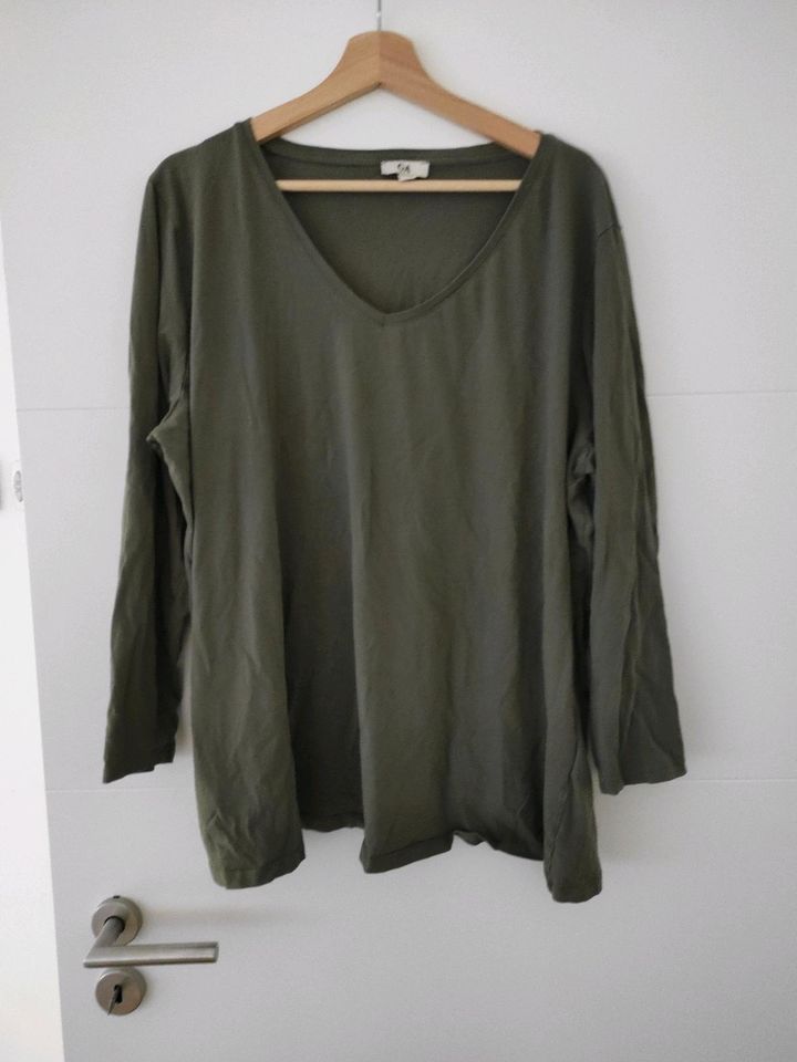 Langarmshirt 52/54 in Hanau