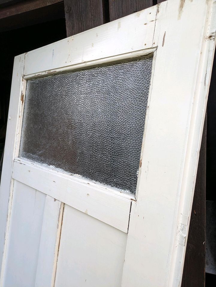 Holz Türe Vintage mit Fenster Glas in Deggenhausertal