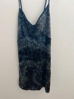 Kleid von Zara Blumenthal - Farge Vorschau