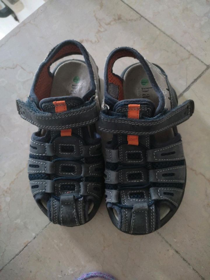 Sandalen für Kinder in Königsbrunn