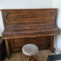 Piano Holz antik C. Strobel Stuttgart, ca. 120 Jahre alt Bayern - Gersthofen Vorschau