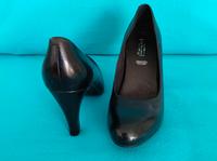 Pumps schwarz Leder,Gr.40,NEU Bielefeld - Brake Vorschau