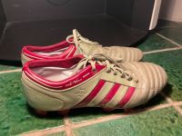 Adidas Fußballschuhe für Jungs Größe 42/5 top Zustand rot grau. Baden-Württemberg - Rosenberg Vorschau