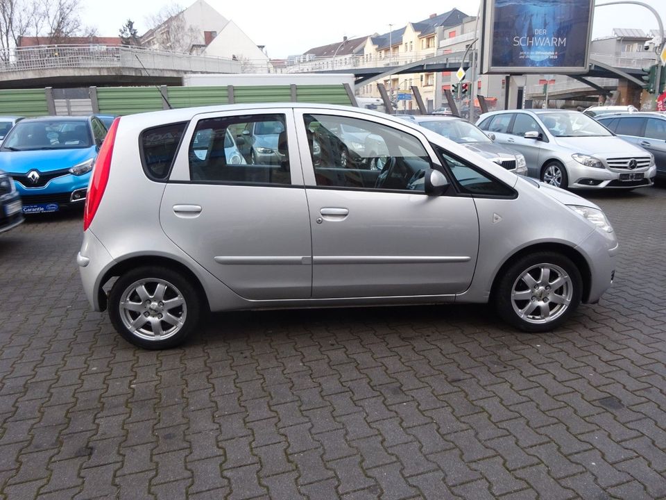 Mitsubishi Colt 1.3 30 Jahre in Berlin