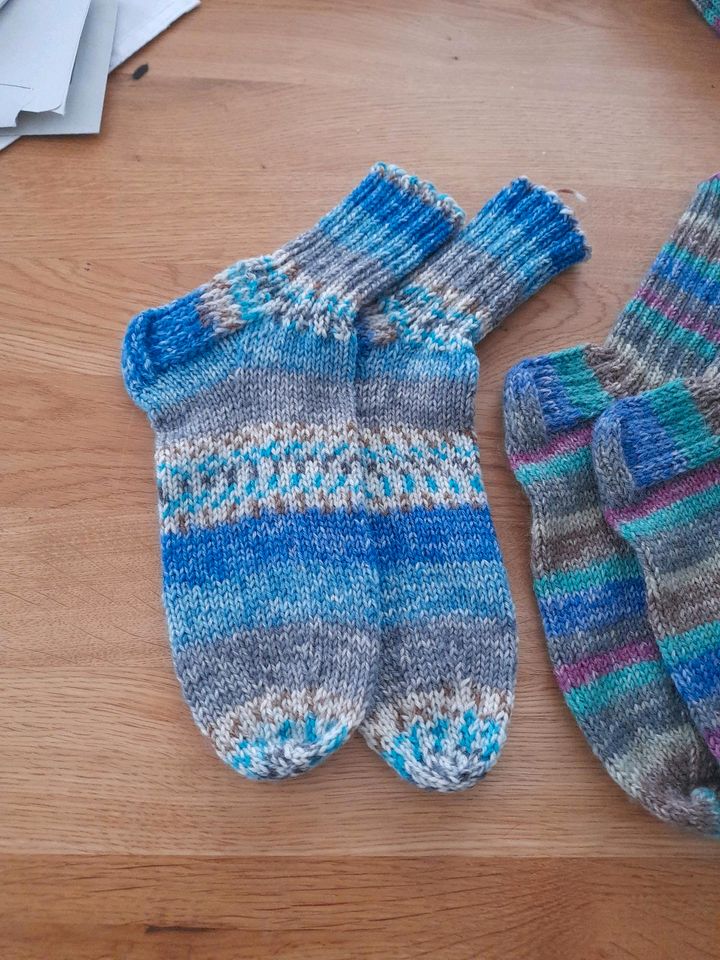 Socken handgemacht in Schlüsselfeld