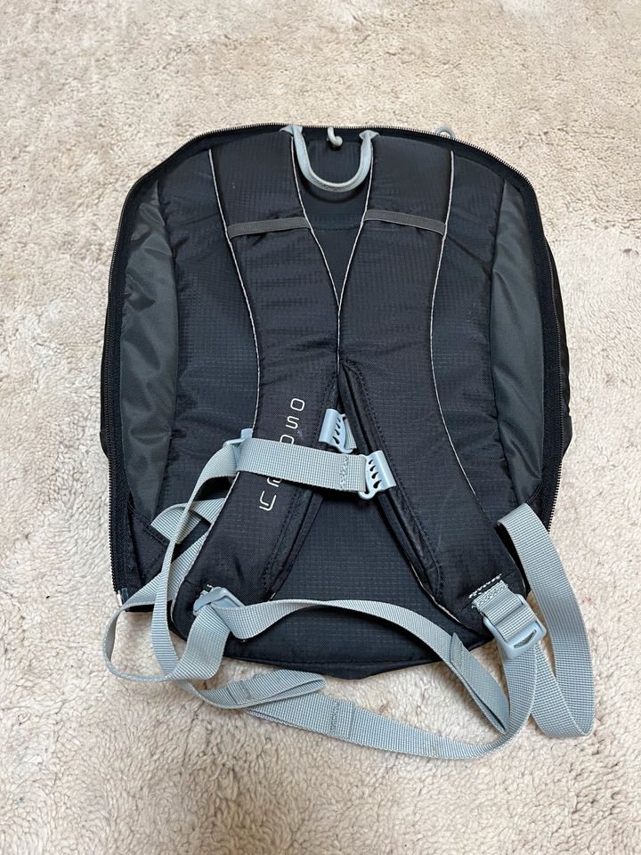 Osprey Poco AG Premium Schwarz Kraxe in Kaufbeuren