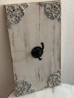 Shabby Chic Wanddeko mit Haken und Ornamenten, Holz u. Metall Niedersachsen - Ganderkesee Vorschau